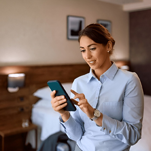 Last-Minute Arrivals 