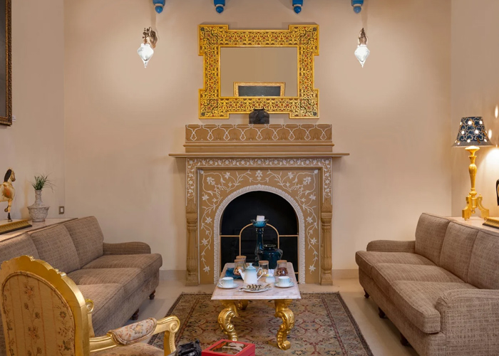 7apple bikaner gaj kesri Room