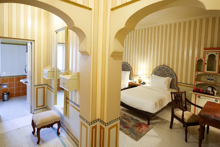 7apple bikaner gaj kesri Room