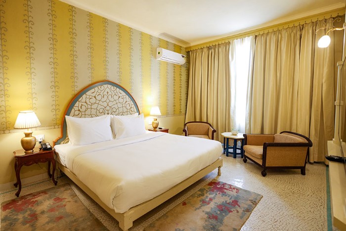 Signature Suite