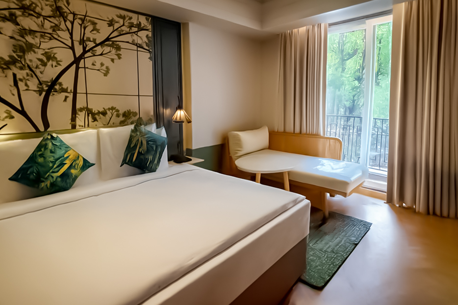 Signature Suite