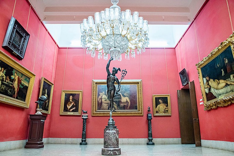 Maharaja Fateh Singh Museum